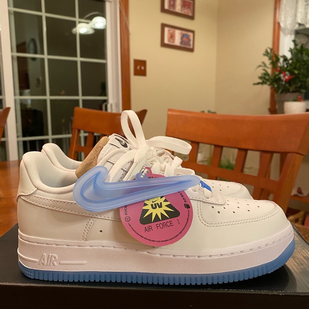 New AirForce 1 Low UV for SELL. - Picture 3 of 8